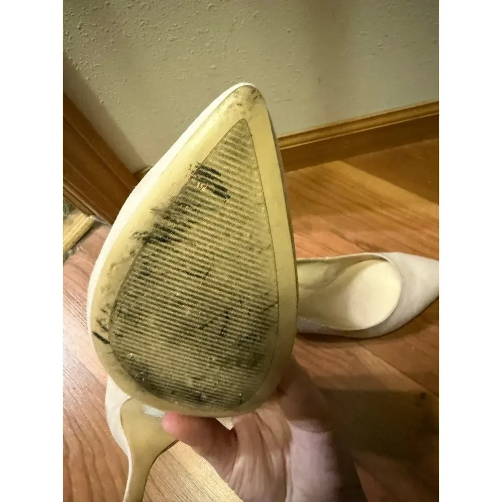 Nine West woman’s size 8 pumps heels